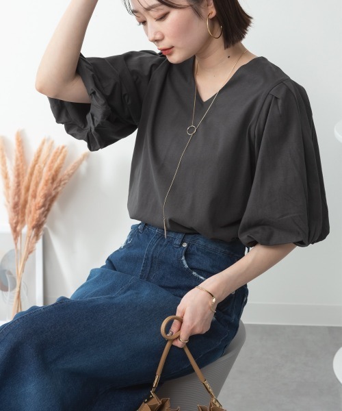 RCD(アールシーディー)の「コットンパフスリーブTシャツ(Tシャツ/カットソー・レディース・ブラック/グレイッシュベージュ/チャコールグレー/オフホワイト/ミント・LL~3L/M-L/4L~5L)」の15枚目の写真