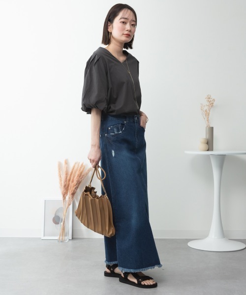 RCD(アールシーディー)の「コットンパフスリーブTシャツ(Tシャツ/カットソー・レディース・ブラック/グレイッシュベージュ/チャコールグレー/オフホワイト/ミント・LL~3L/M-L/4L~5L)」の22枚目の写真