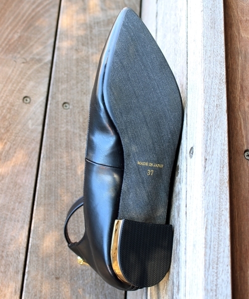 LE TALON（ルタロン）の「Le Talon×NATSU.コラボ ポインテッド3ベルトフラット◆（その他シューズ・レディース・ブラック/レッド系その他・37/37.5/36.5/35.5/36/38）」の10枚目の写真