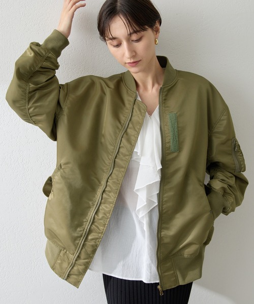 Whim Gazette(ウィムガゼット)の「ナイロンMA-1(MA-1・レディース・グレイッシュベージュ/カーキ・FREE)」の9枚目の写真