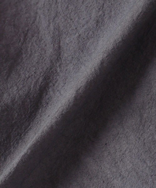 JOURNAL STANDARD J.S HOMESTEAD（ジャーナルスタンダードホームステッド）の「J.S.Homestead / バンド カラー P/O シャツ（シャツ/ブラウス・メンズ・ブラック系その他/アイボリー/カーキ・MEDIUM/LARGE）」の6枚目の写真