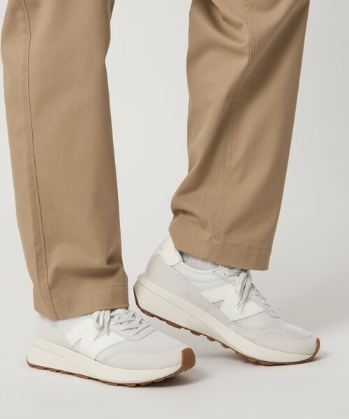 NEW BALANCE(ニューバランス)の「<New Balance>370 スニーカー(スニーカー・メンズ・ブラック/ライトグレー・26cm/27cm/28cm/27.5cm/26.5cm)」の12枚目の写真