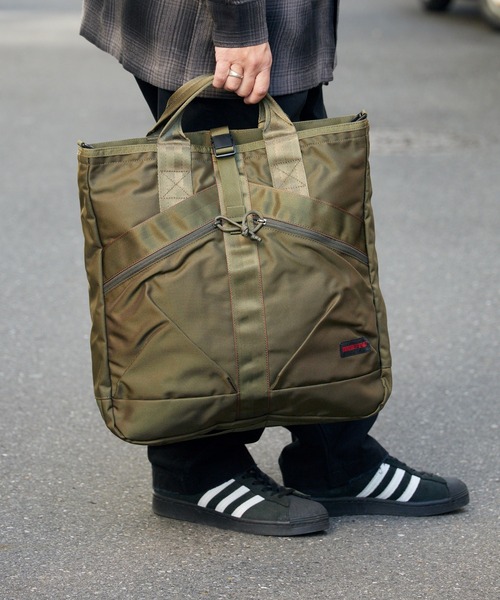 BRIEFING（ブリーフィング）の「BRIEFING/ブリーフィング TYPE Ⅲ AVIATOR 3WAY PACK トートバッグ ヘルメットバッグ（トートバッグ・レディース・セージグリーン/ブラック/ネイビー・FREE）」の3枚目の写真