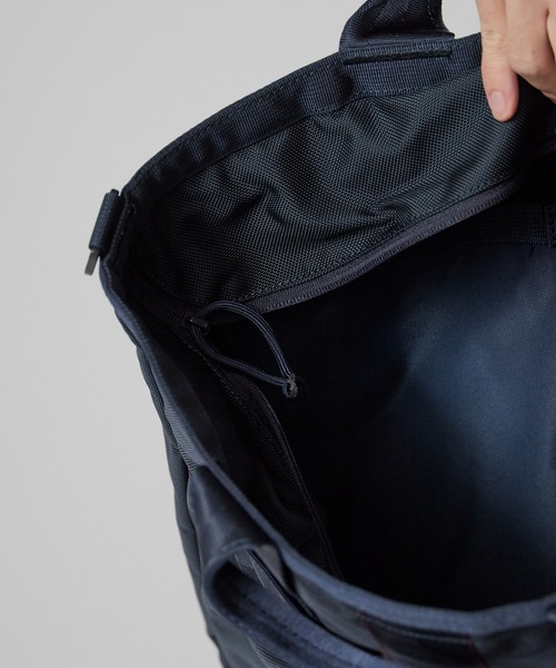 BRIEFING（ブリーフィング）の「BRIEFING/ブリーフィング TYPE Ⅲ AVIATOR 3WAY PACK トートバッグ ヘルメットバッグ（トートバッグ・レディース・セージグリーン/ブラック/ネイビー・FREE）」の8枚目の写真