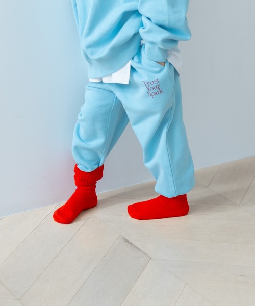 LOWRYS FARM（ローリーズファーム）の「ウラケジョグパンツ　581218（スウェットパンツ・キッズ・グリーン/レッド/アイボリー/ネイビー/グレー/ピンク/ブラック/ブルー・110cm/120cm/130cm/140cm/150cm）」の6枚目の写真