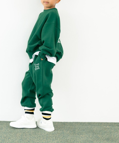 LOWRYS FARM（ローリーズファーム）の「ウラケジョグパンツ　581218（スウェットパンツ・キッズ・グリーン/レッド/アイボリー/ネイビー/グレー/ピンク/ブラック/ブルー・110cm/120cm/130cm/140cm/150cm）」の11枚目の写真