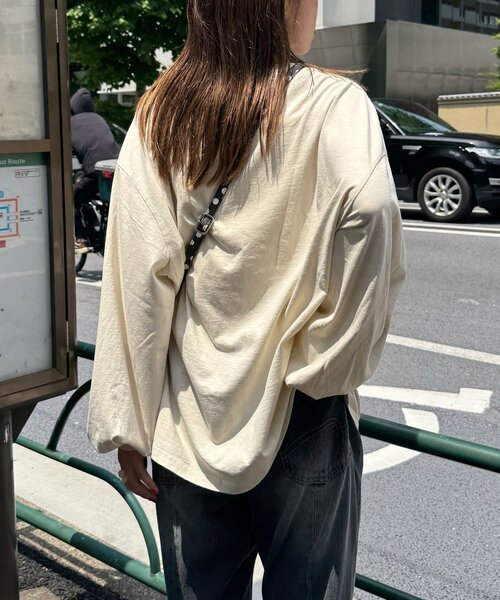 CIAOPANIC(チャオパニック)の「バルーンスリーブピグメントロゴロンTee(Tシャツ/カットソー・レディース・ピンク/オフホワイト/ブルー/チャコールグレー・ONE SIZE)」の7枚目の写真