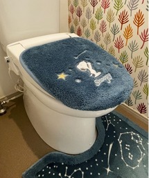 その他セレクト（ソノタセレクト）の「星空スヌーピー 兼用フタカバー（バス/トイレグッズ・メンズ）」