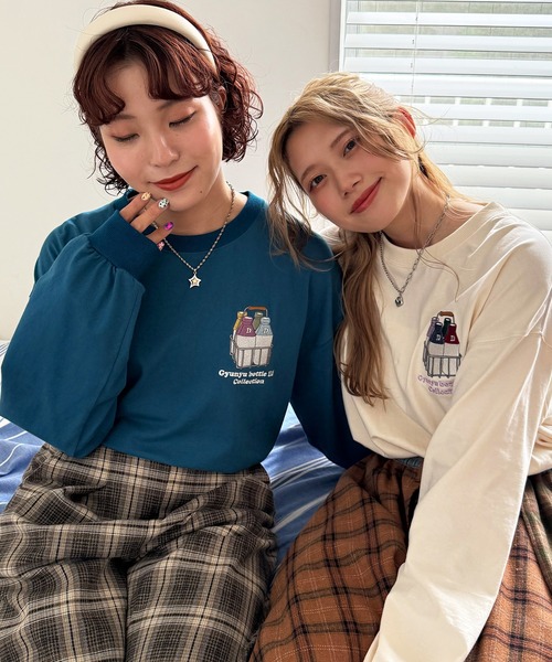 DOUBLE NAME（ダブルネーム）の「Gyunyu bottle lid BACKモチーフロンTEE/ユニセックス（Tシャツ/カットソー・レディース・オレンジ/オフホワイト/ブルー・FREE）」の17枚目の写真