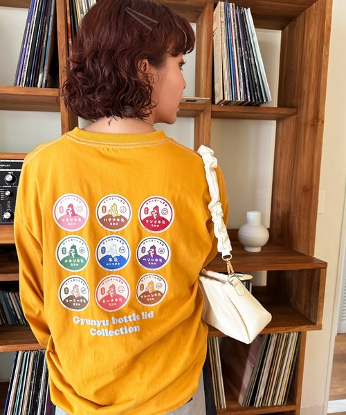 DOUBLE NAME（ダブルネーム）の「Gyunyu bottle lid BACKモチーフロンTEE/ユニセックス（Tシャツ/カットソー・レディース・オレンジ/オフホワイト/ブルー・FREE）」の11枚目の写真