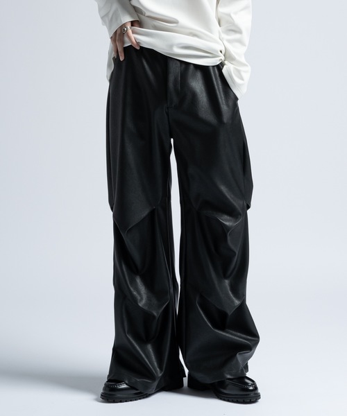 Tuck PU slacks/タックPUスラックス（その他パンツ）｜Casper John