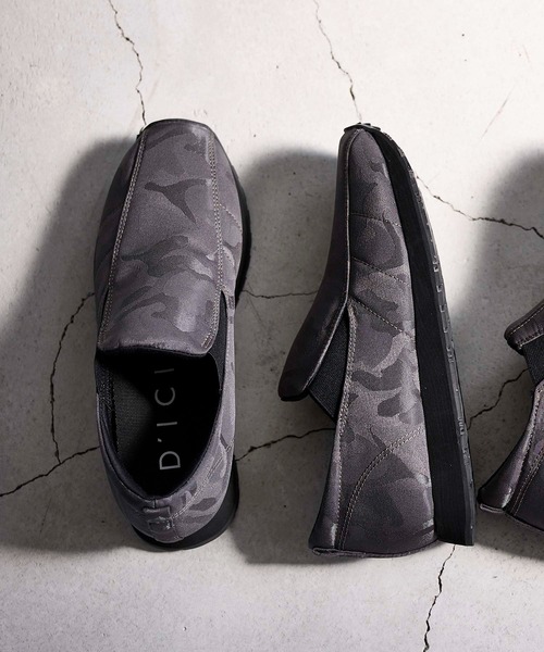 D'ICI(ディッシィ)の「ナイロンスニーカー(スニーカー・レディース・グリーン×ピンク・25cm/23cm/22cm)」の1枚目の写真