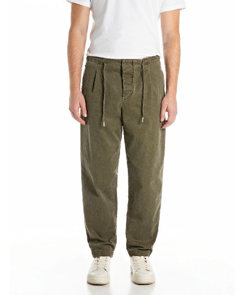 REPLAY(リプレイ)の「リラックステーパード コットンツイルジョグパンツ(その他パンツ・メンズ・カーキブラウン・W34xL32/W32xL32/W30xL32/W28xL32)」の1枚目の写真