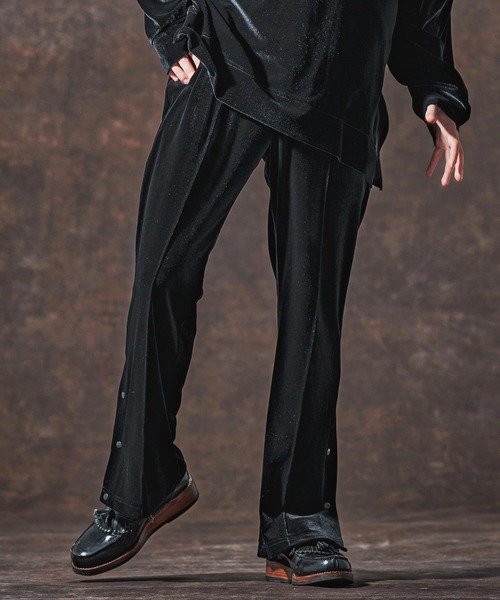 Jih Nunc(ジーヌンク)の「mp13998-ストレッチベロアフレアパンツ(JIH-R1125)(その他パンツ・メンズ・ブラック/パープル/ブラウン・L/M/S)」の4枚目の写真