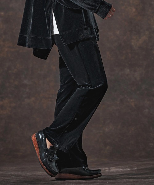 Jih Nunc(ジーヌンク)の「mp13998-ストレッチベロアフレアパンツ(JIH-R1125)(その他パンツ・メンズ・ブラック/パープル/ブラウン・L/M/S)」の5枚目の写真