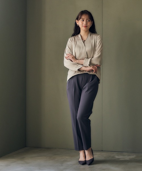 12Twelve Agenda（トゥエルブ　アジェンダ）の「ウォッシャブルハイストレッチジョーゼットテーパードパンツ（その他パンツ・レディース・チャコールグレー/ベージュ/ネイビー・M/S）」の14枚目の写真