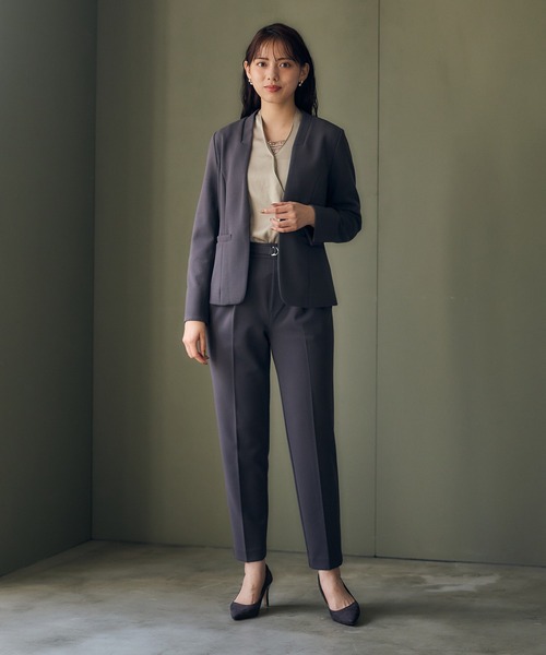12Twelve Agenda（トゥエルブ　アジェンダ）の「ウォッシャブルハイストレッチジョーゼットテーパードパンツ（その他パンツ・レディース・チャコールグレー/ベージュ/ネイビー・M/S）」の15枚目の写真