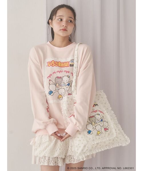 merry jenny（メリージェニー）の「いちご新聞frill frillスウェット（スウェット・レディース・チャコールグレー/ピンク/クリーム・FREE）」の6枚目の写真