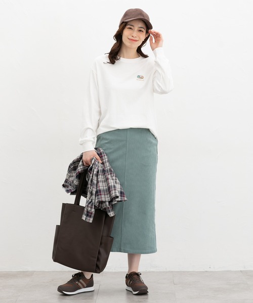 Honeys(ハニーズ)の「モチーフ刺繍Tシャツ(Tシャツ/カットソー・レディース・スミクロ/ミント/ブラウン/ベージュ/オフホワイト・L/S/M/SS)」の7枚目の写真