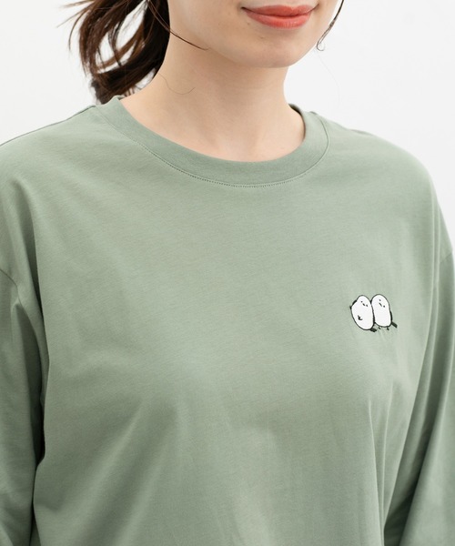 Honeys(ハニーズ)の「モチーフ刺繍Tシャツ(Tシャツ/カットソー・レディース・スミクロ/ミント/ブラウン/ベージュ/オフホワイト・L/S/M/SS)」の22枚目の写真