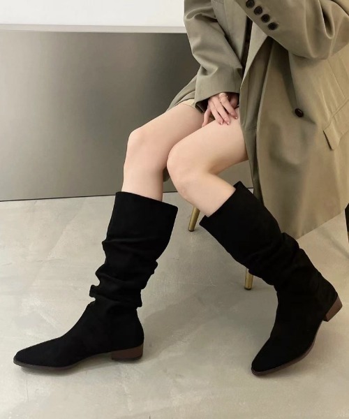 Ritzy（リッツィー）の「フェイクスウェード くしゅくしゅ ロングブーツ（ブーツ・レディース・ベージュ/ブラック・25/24.5/24/23.5/23）」の2枚目の写真