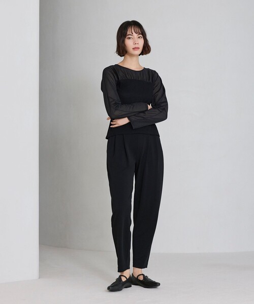 BIANCA(ビアンカ)の「【着回し抜群】美脚イージーテーパードパンツ(その他パンツ・レディース・ブラック/ベージュ・36/38/40)」の3枚目の写真