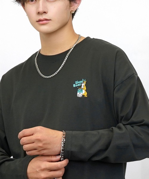 L'atelier(ラトリエ)の「刺繍 ワンポイント グラフィック ロンT ロゴ ハート 黒ネコ フラワー 長袖 Tシャツ(Tシャツ/カットソー・メンズ・ブラック系その他2/ブラック系3/ホワイト系4/ブラック系その他4/ホワイト系8/ホワイト系2/ホワイト系3/ブラック系その他3/ブラック系その他7/グリーン系7/ブラック系4/ホワイト系6/ブラック系その他6/その他33/ホワイト系7/ブラック系5/ブラック系6/ブラック系7/その他34/その他35/ブラック系2・L/M)」の17枚目の写真