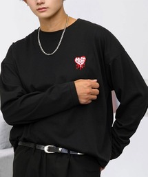 L'atelier（ラトリエ）の「刺繍 ワンポイント グラフィック ロンT ロゴ ハート 黒ネコ フラワー 長袖 Tシャツ（Tシャツ/カットソー）」
