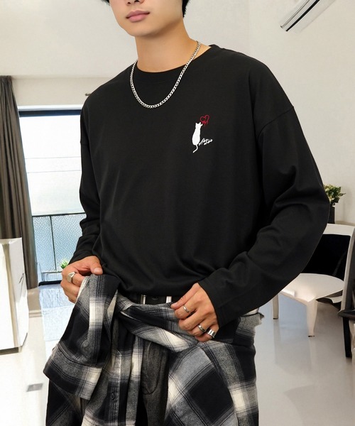 セール】刺繍 ワンポイント グラフィック ロンT ロゴ ハート 黒ネコ