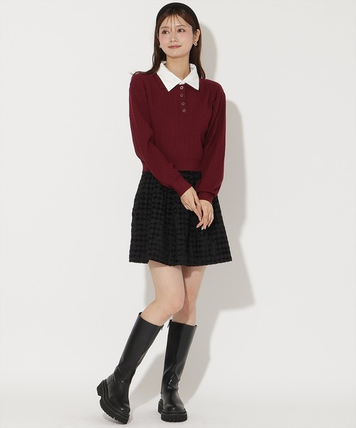 AND COUTURE(アンドクチュール)の「シャツ襟ケーブルニット(ニット/セーター・レディース・ブラック/ネイビー/ライトグレー/ボルドー・FREE)」の6枚目の写真
