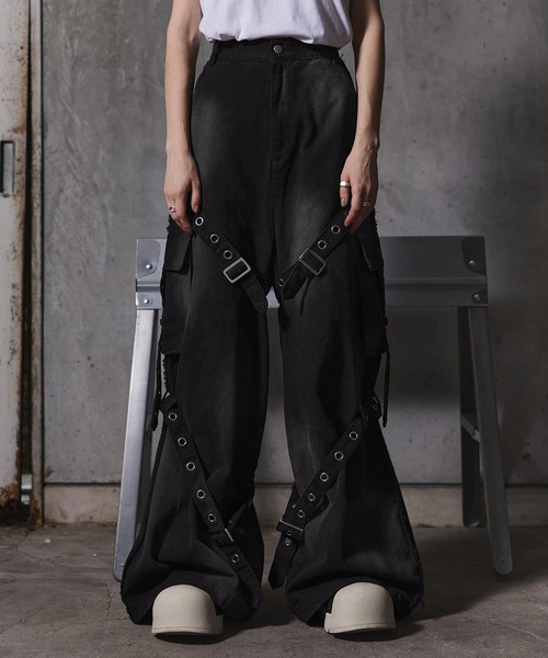 ヴィンテージライクスプレー加工ベルトデザインギミックデニムカーゴパンツ ERAR】ヴィンテージライクスプレー加工ベルトデザインギミックデニム