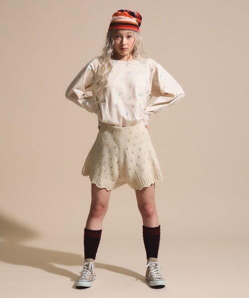 BEAMS COUTURE(ビームスクチュール)の「アイレット ニット ショートパンツ(その他パンツ・レディース・ブラウン系その他3/オフホワイト・ONE SIZE)」の4枚目の写真