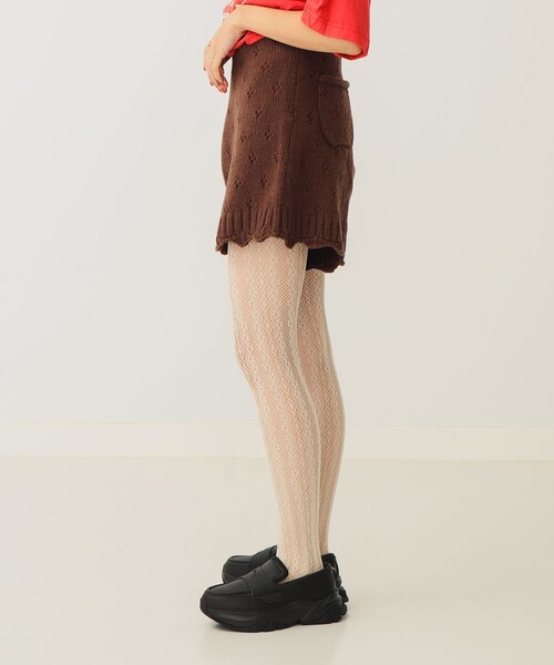 BEAMS COUTURE(ビームスクチュール)の「アイレット ニット ショートパンツ(その他パンツ・レディース・ブラウン系その他3/オフホワイト・ONE SIZE)」の18枚目の写真