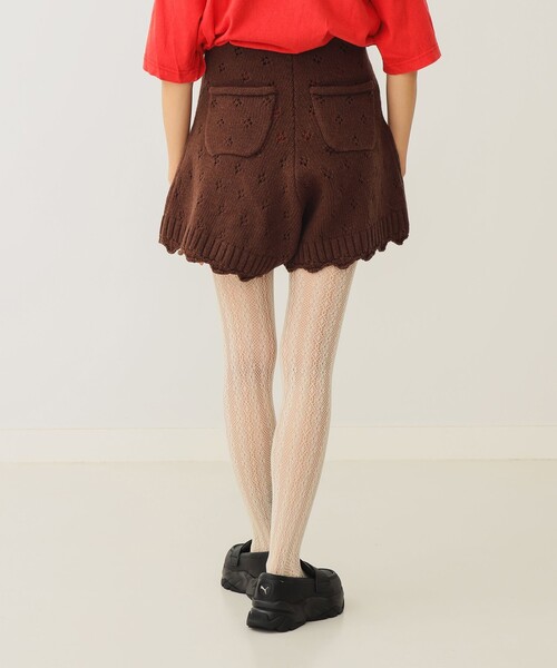 BEAMS COUTURE(ビームスクチュール)の「アイレット ニット ショートパンツ(その他パンツ・レディース・ブラウン系その他3/オフホワイト・ONE SIZE)」の19枚目の写真