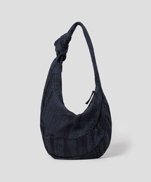 anggae（アンゲ）の「anggae/アンゲ KNOT TUBE BAG (S) 三日月型 ショルダーバッグ（ショルダーバッグ）」