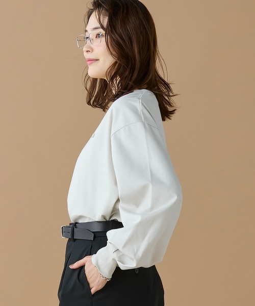 LACOSTE（ラコステ）の「【オンライン限定】LACOSTE バルーンスリーブ サイドスリット オーバーサイズTシャツ（Tシャツ/カットソー・レディース・ホワイト/グレイッシュベージュ/ブラック・FREE）」の7枚目の写真