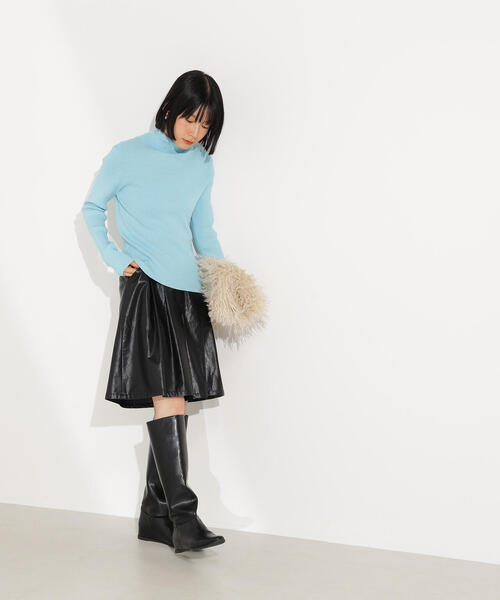 N.（N. Natural Beauty Basic）（エヌエヌナチュラルビューティーベーシック）の「ベーシックタートルネックニット（ニット/セーター・レディース・キャメル/イエロー/ターコイズブルー/オフホワイト・MEDIUM）」の7枚目の写真