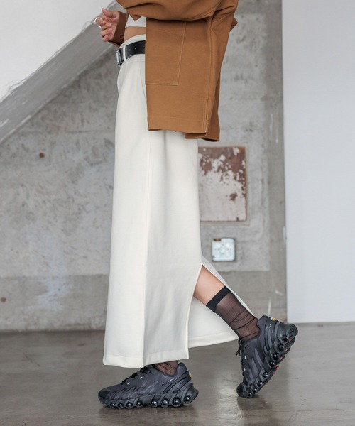 HEREIAM（ヘレイアム）の「【HEREIAM】ハイウエストナロースカート（スカート・レディース・アイボリー/ブラック・SMALL/MEDIUM）」の13枚目の写真