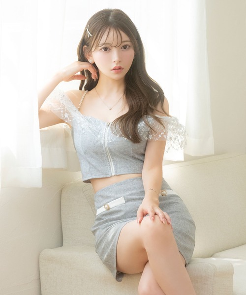 Tika（ティカ）の「キャバドレス セットアップ ミニ タイト 谷間 ジップ 肩出し 二の腕カバー ラメ チュールショルダードレス（ドレス・レディース・グレー/スモークピンク・L/M/S/XS）」の15枚目の写真