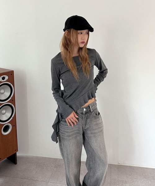 4INT.（フォイント）の「ヴィンテージ グレイ ウォッシング ストレート セミ ワイドデニム パンツ（デニムパンツ・レディース・グレー・S/M/L）」の7枚目の写真