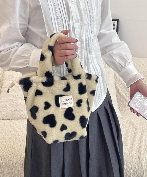 Mignonjour(ミニョンジュール)の「Mignonjour/ハート ヒョウ柄もこもこミニトートバッグ M2847(トートバッグ・レディース・その他1/その他2/その他3/その他5/その他4・FREE)」の7枚目の写真