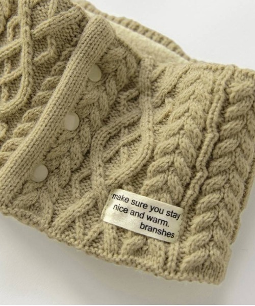 BRANSHES（ブランシェス）の「【あったか】ケーブル柄ネックウォーマー（ネックウォーマー/スヌード・キッズ・ベージュ/グレー・FREE）」の8枚目の写真