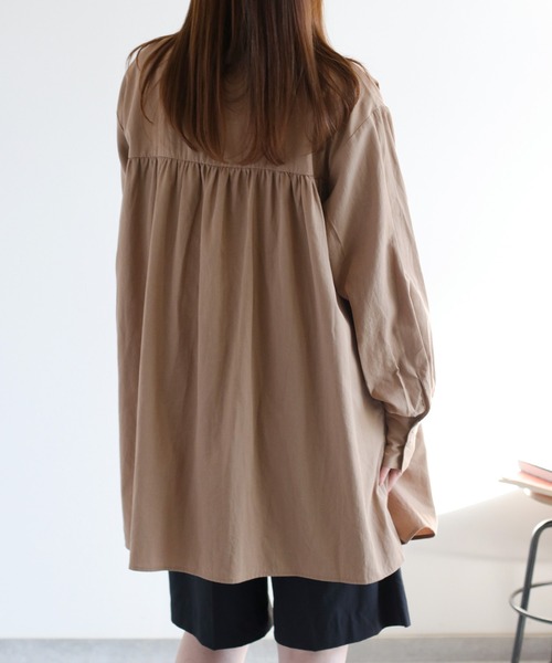 cepo（セポ）の「フリルチュニックシャツ（チュニック・レディース・オリーブ/オフホワイト/ベージュ・M）」の13枚目の写真