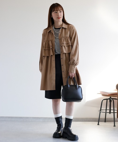 cepo（セポ）の「フリルチュニックシャツ（チュニック・レディース・オリーブ/オフホワイト/ベージュ・M）」の4枚目の写真