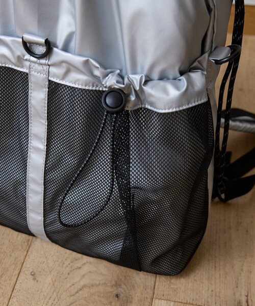Dickies(ディッキーズ)の「【Dickies / ディッキーズ】SL3WAY MP DS SACK/合成皮革/ユニセックス【WEB限定】(バックパック/リュック・メンズ・アイボリー/シルバー/ブラック・フリー)」の10枚目の写真