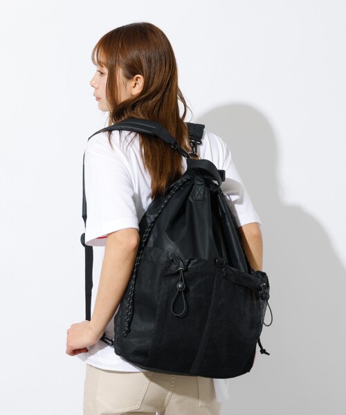 Dickies(ディッキーズ)の「【Dickies / ディッキーズ】SL3WAY MP DS SACK/合成皮革/ユニセックス【WEB限定】(バックパック/リュック・メンズ・アイボリー/シルバー/ブラック・フリー)」の19枚目の写真