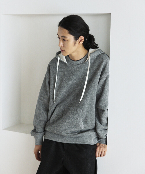 FREAK'S STORE(フリークスストア)の「COMFORT HEATHER ヴィンテージライク 裏毛後付けフーディ(パーカー・メンズ・チャコールグレー/オフホワイト/ライトグレー/その他1・SMALL/MEDIUM/LARGE)」の20枚目の写真