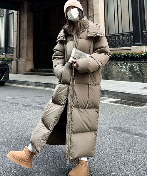 AMAJI（アマジ）の「フード付き中綿マキシロングダウンコート（ダウン