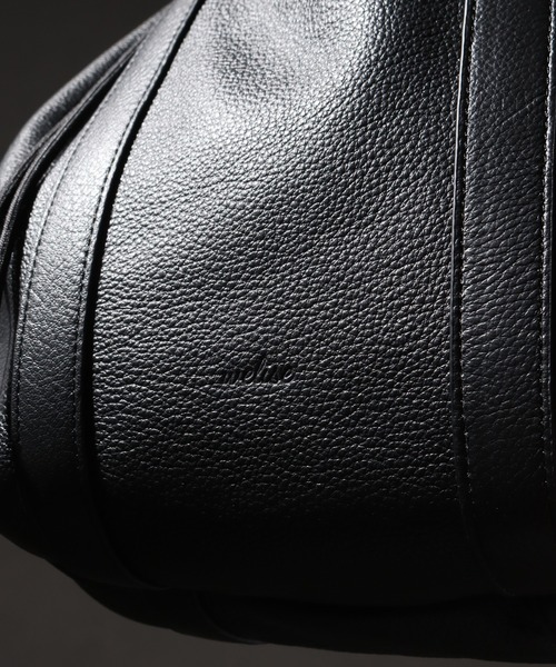 welise（ウェライズ）の「【welise×ADAMPATEK】-ミディアム- リアルレザー 2wayショルダードローストリングバッグ/巾着バッグ（ショルダーバッグ・メンズ・ブラック・FREE）」の7枚目の写真