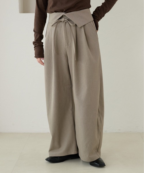 apres jour clair(アプレジュールクレア)の「【apres jour clair】ラップデザインタックパンツ(その他パンツ・レディース・グレイッシュベージュ/ダークブラウン/ブラウン系その他/ブラック・MEDIUM/SMALL/LARGE)」の14枚目の写真